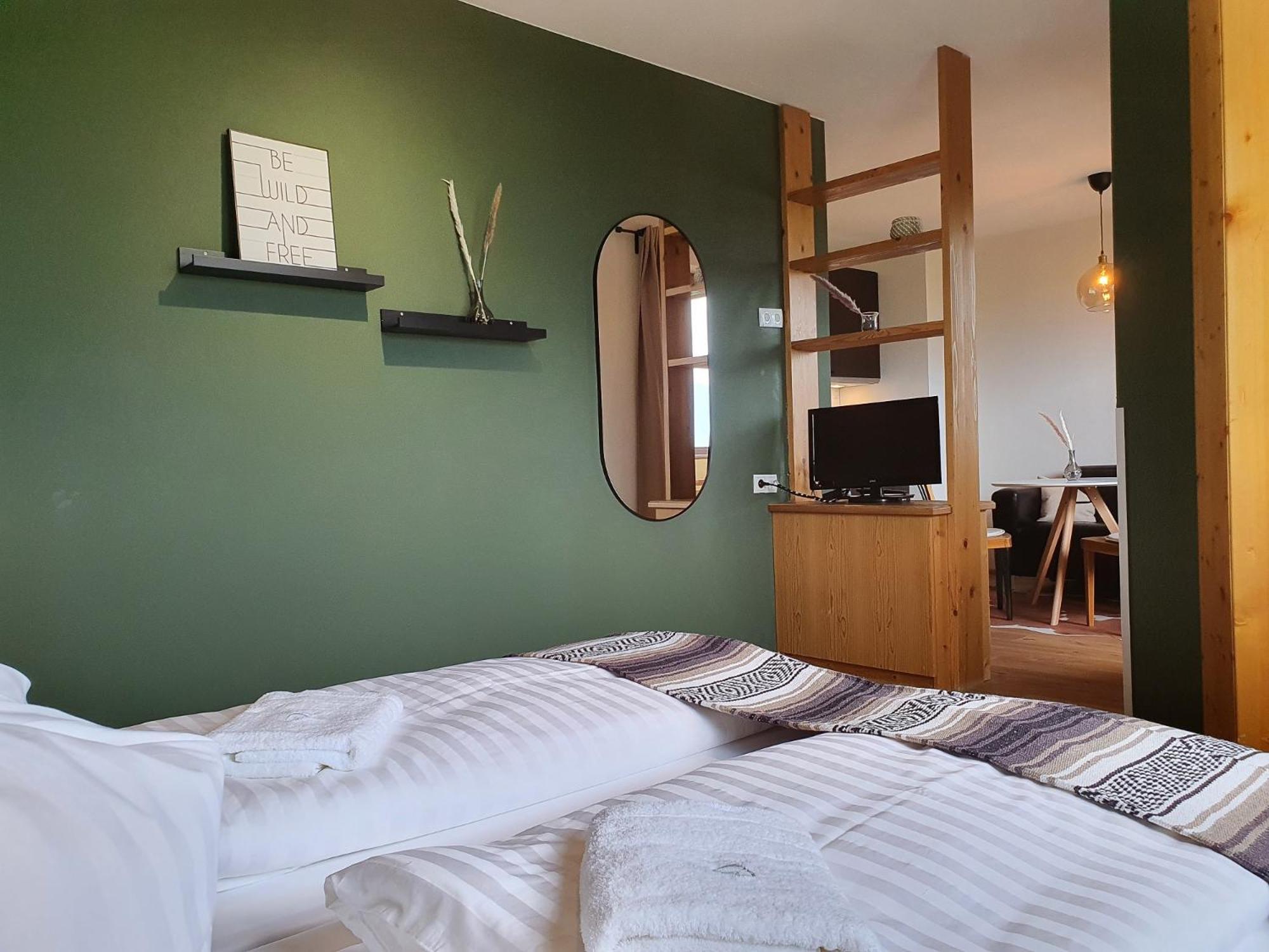 Alpenflair Mit Balkon - Inkl Parkplatz #6 Apartment